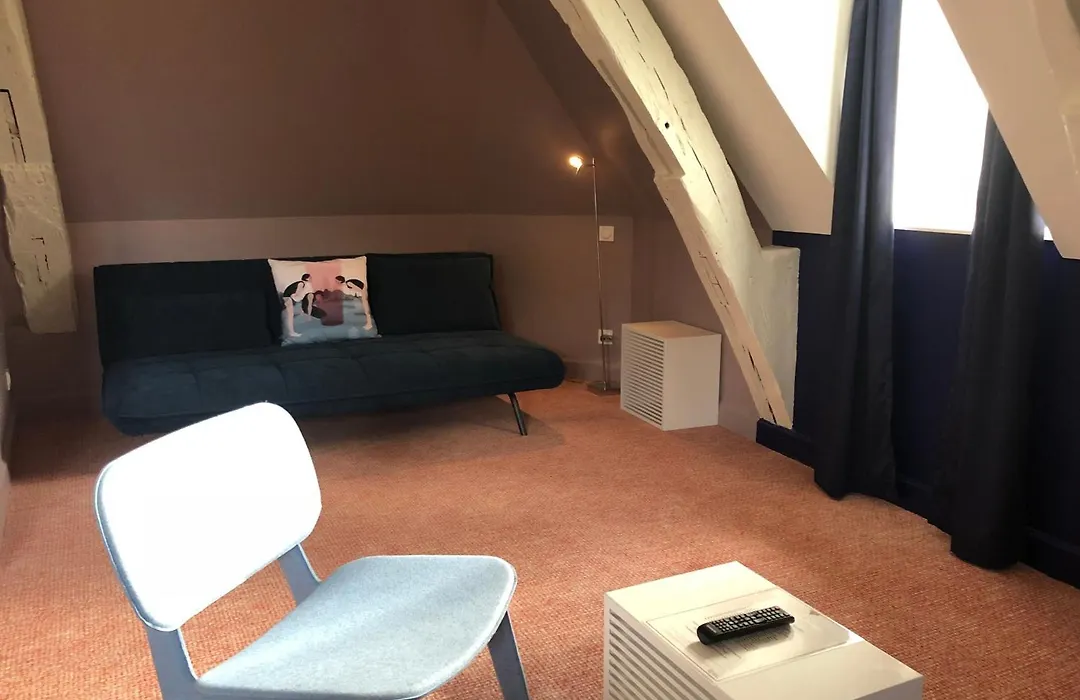Castel De Tres Girard - Hotel & Restaurant - Teritoria-1