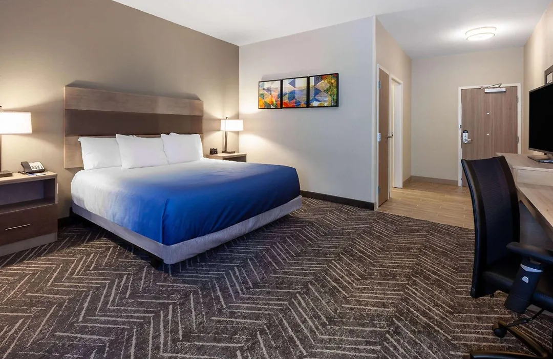 La Quinta Inn & Suites By Wyndham Middletown-Goshen-1