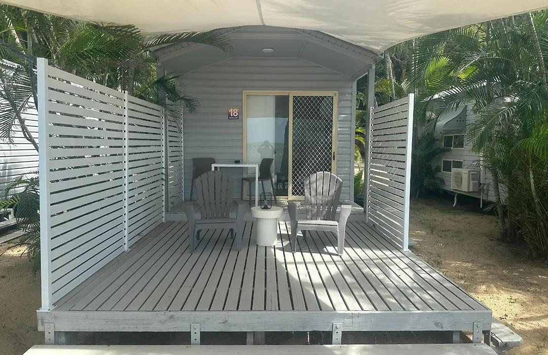 Ellis Beach Oceanfront Holiday Park-1