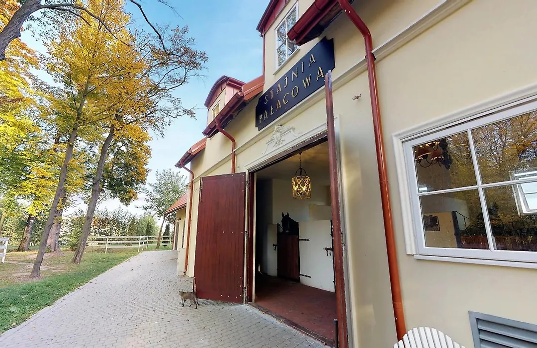 Hotel Palac Alexandrinum-1