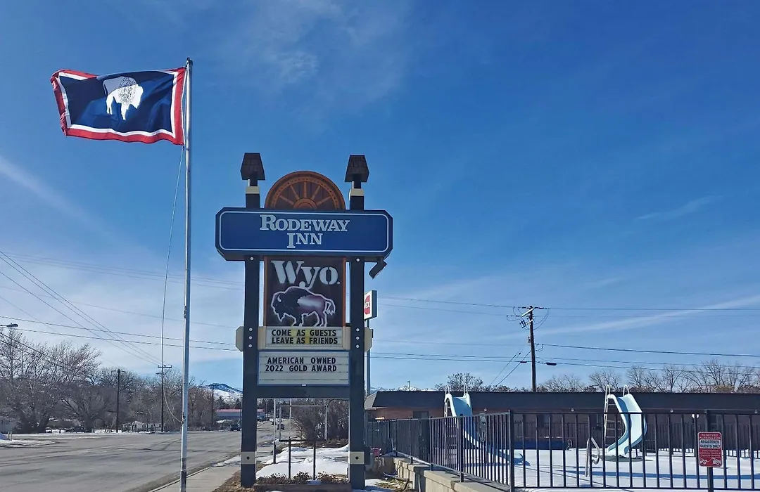 Rodeway Inn Buffalo-1