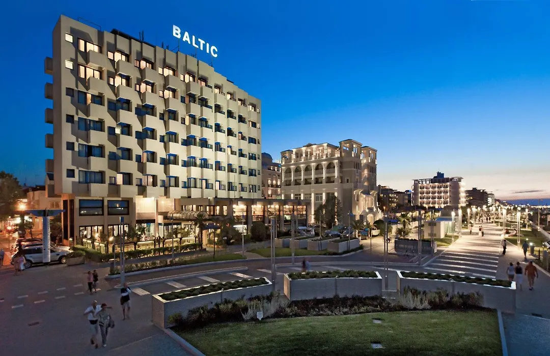 Hotel Baltic Riccione-Fronte Mare-1