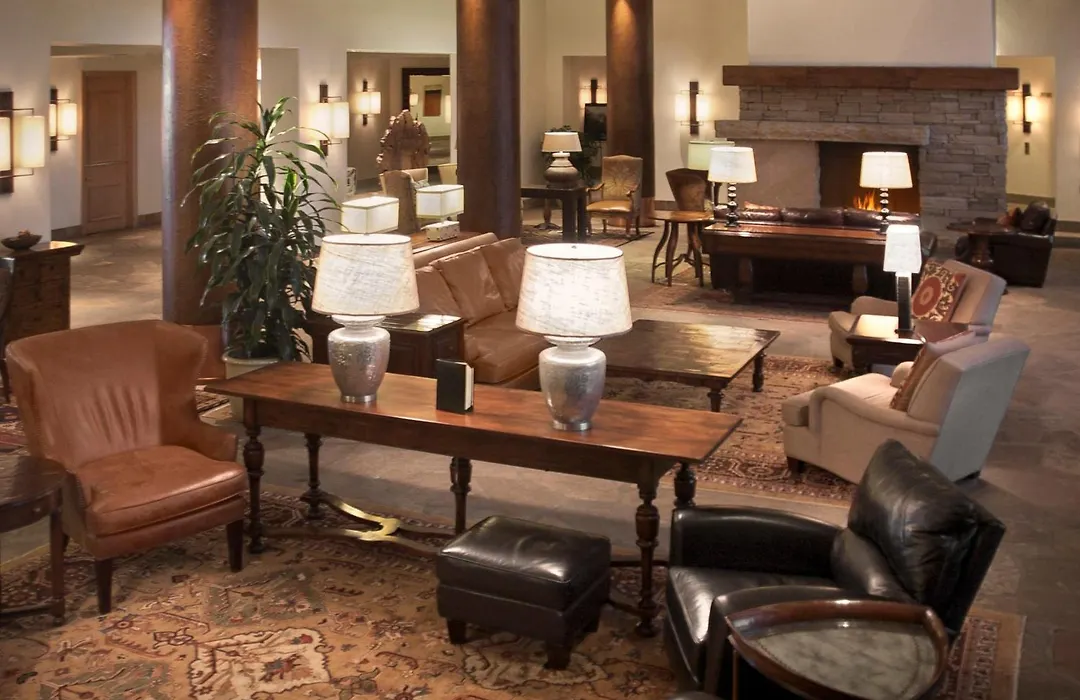 The Peaks Resort And Spa-1