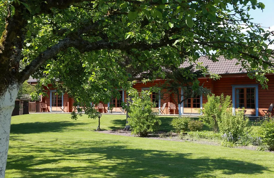 Logis - Hotel & Restaurant Les Trois Fontaines-1