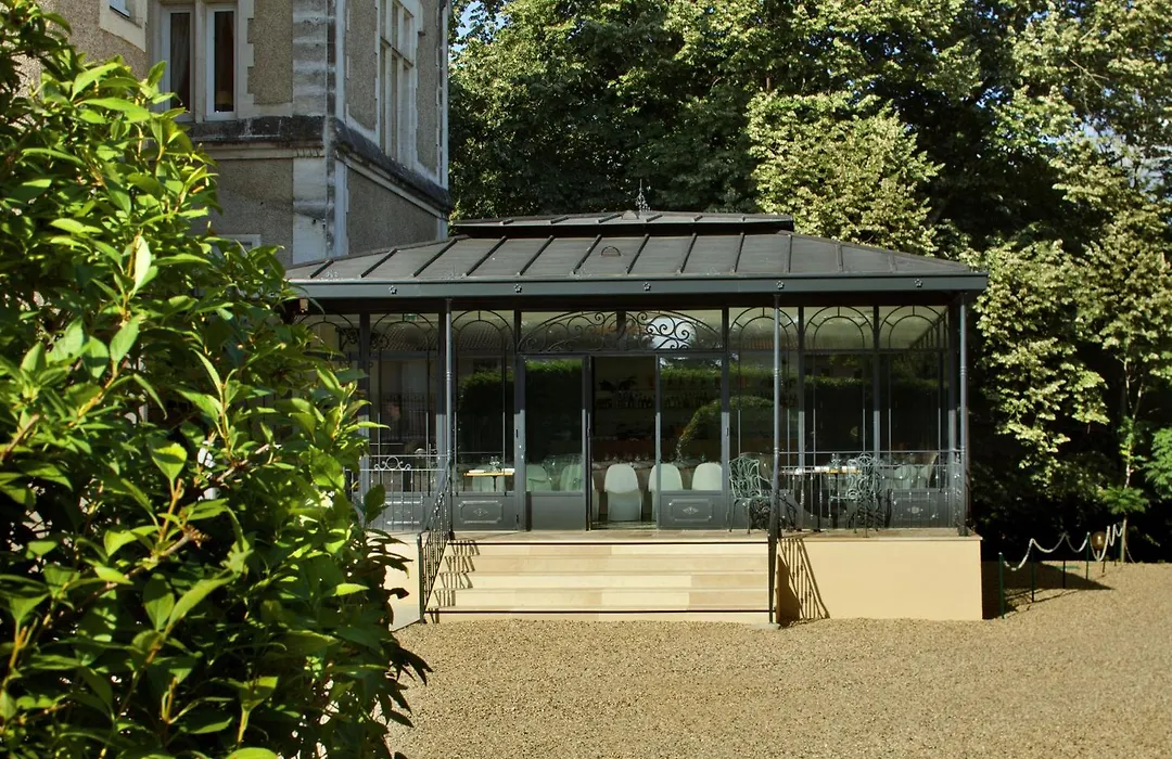 Chateau Des Reynats-1