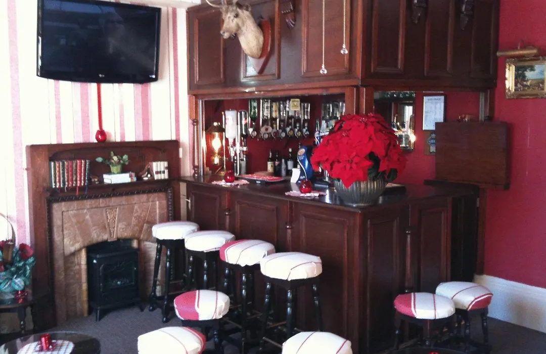 Balmoral Lodge Hotel-1