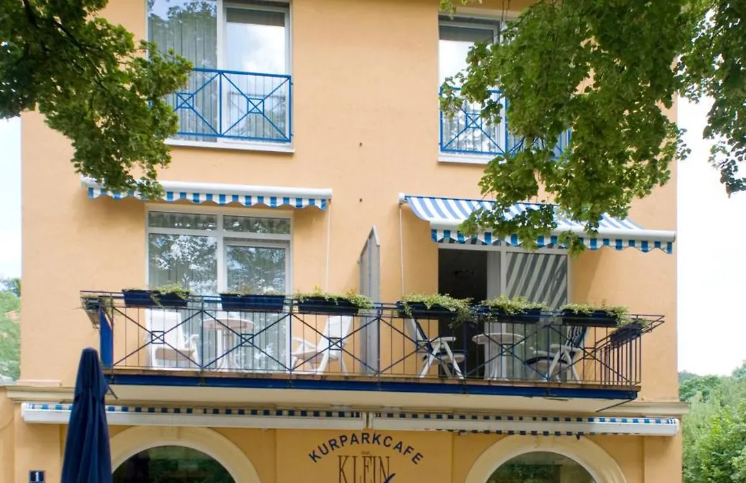 Kurparkhotel Das Kleinod-1