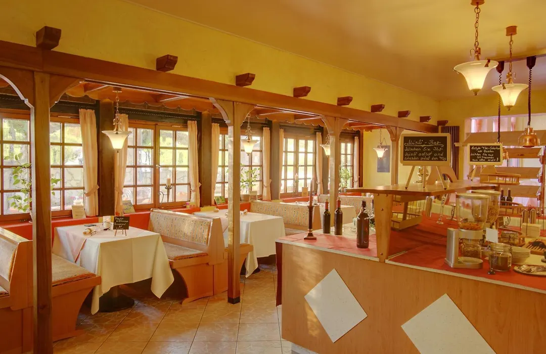 Hotel Naheschlößchen-1
