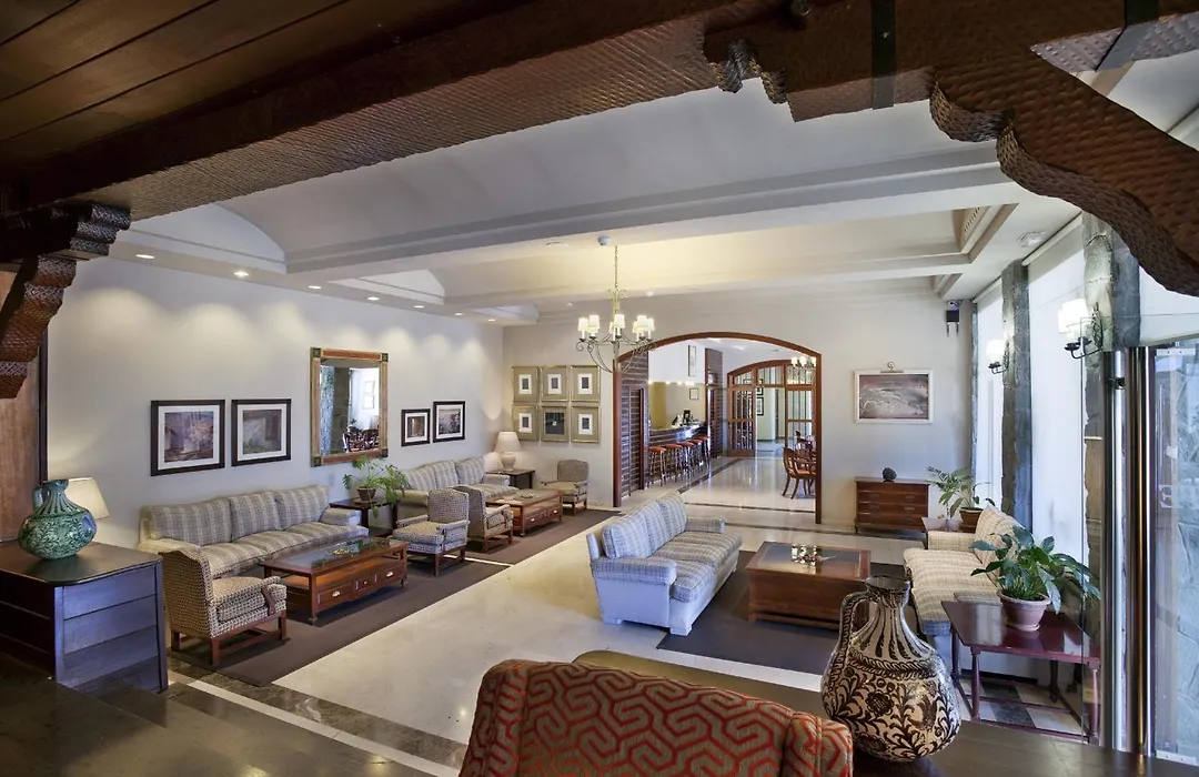 Parador De Las Canadas Del Teide-1