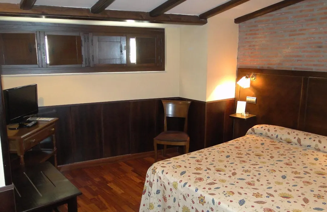 Hosteria Casa Vallejo-1