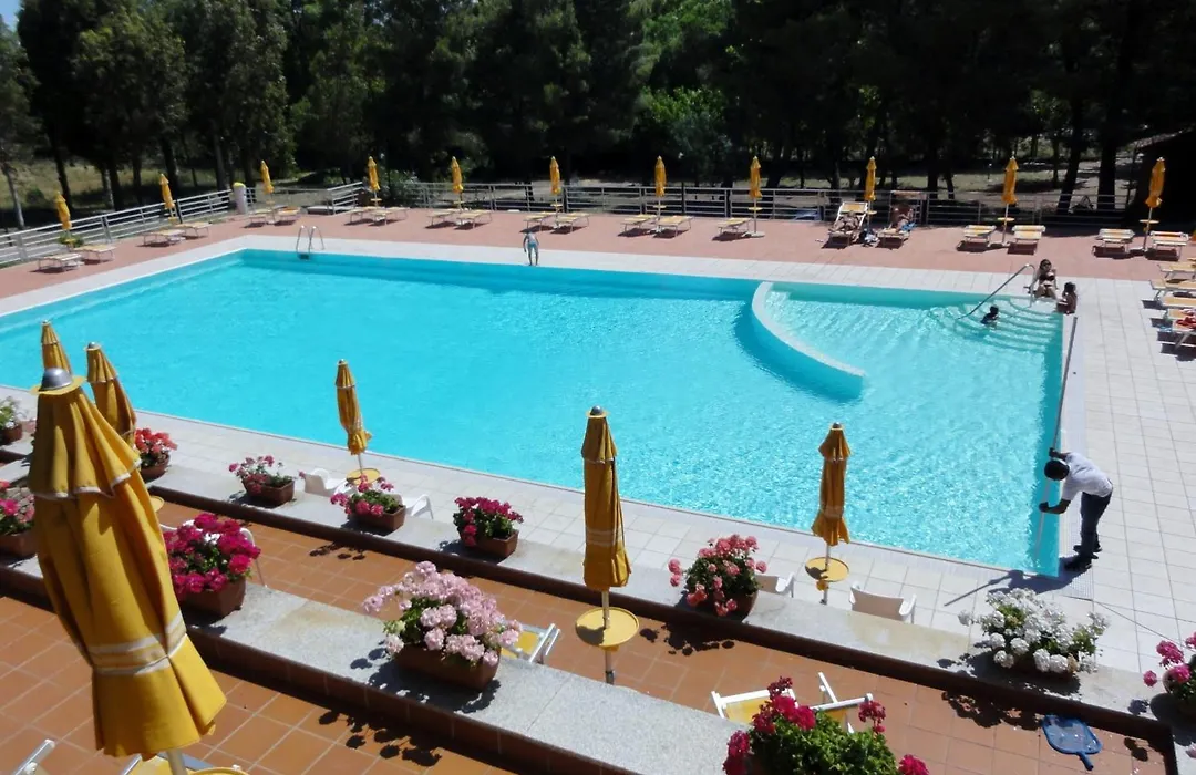 Villaggio Camping Golfo Di Arzachena-1