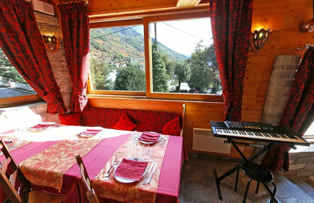 Hotel Les Chalets-1