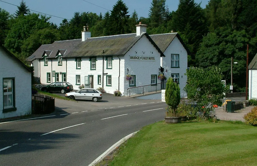 Bridge Of Cally Hotel-1