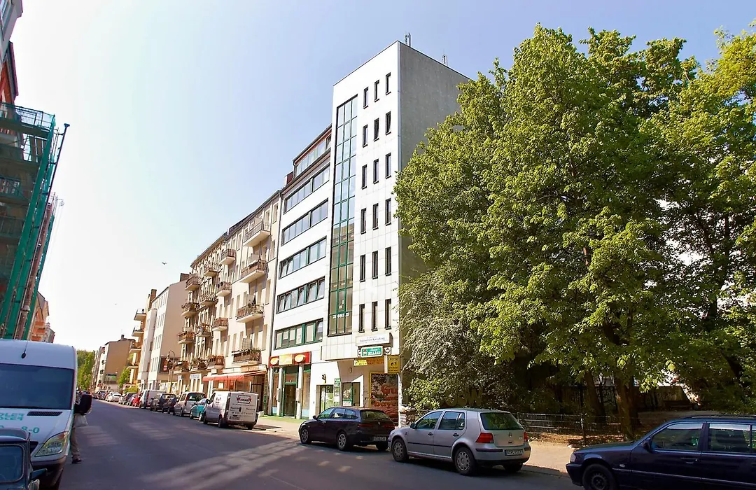 Apartmenthouse Berlin - Am Görlitzer Park-1