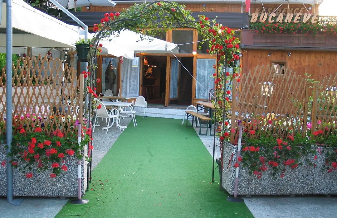 Residence Bucaneve-1