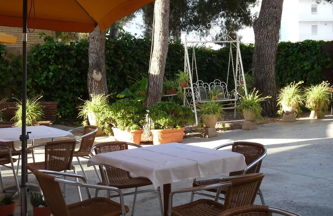 Hotel Ribes Roges-1