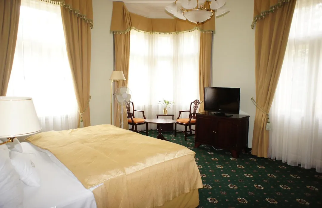 Hotel Mignon-1