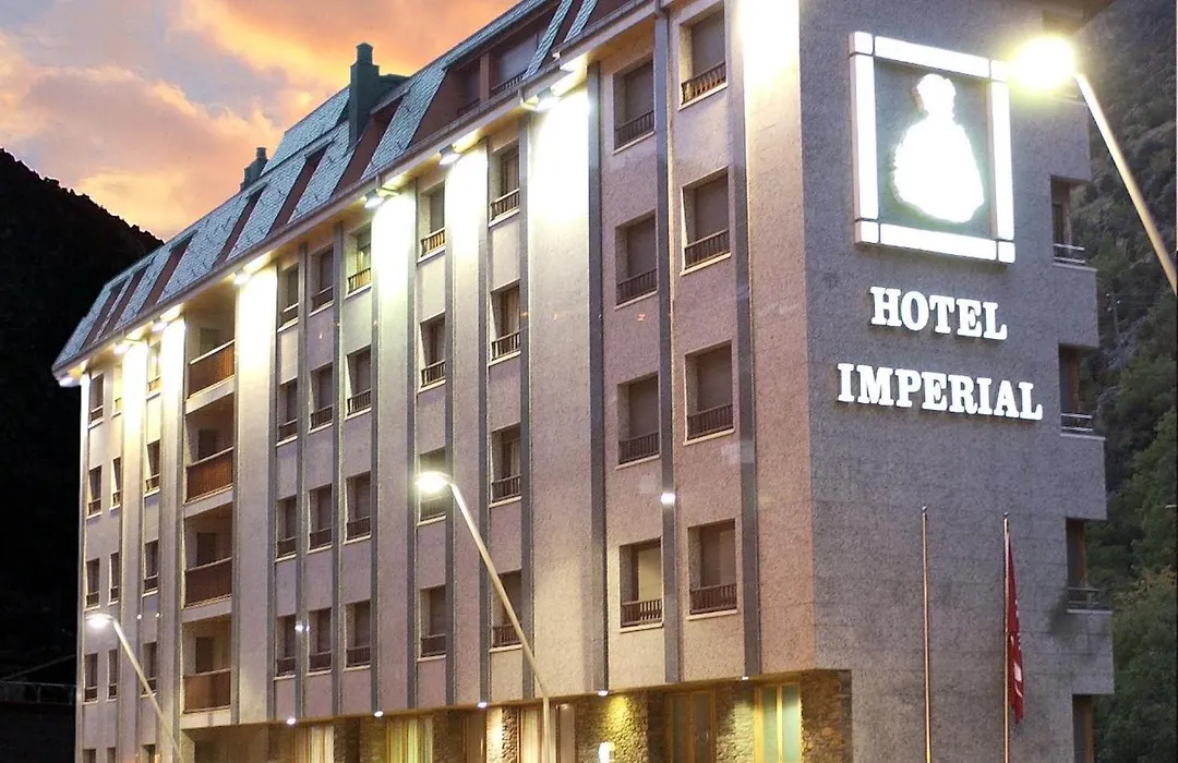 Yomo Imperial-1