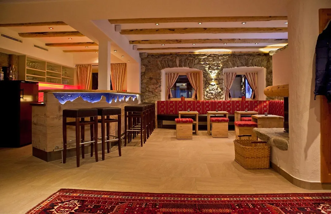 Landhotel Rauchenwalderhof-1