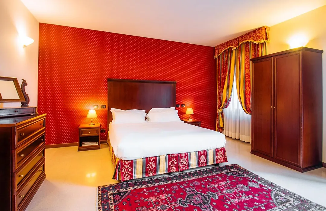 Hotel Villa Lauri-1