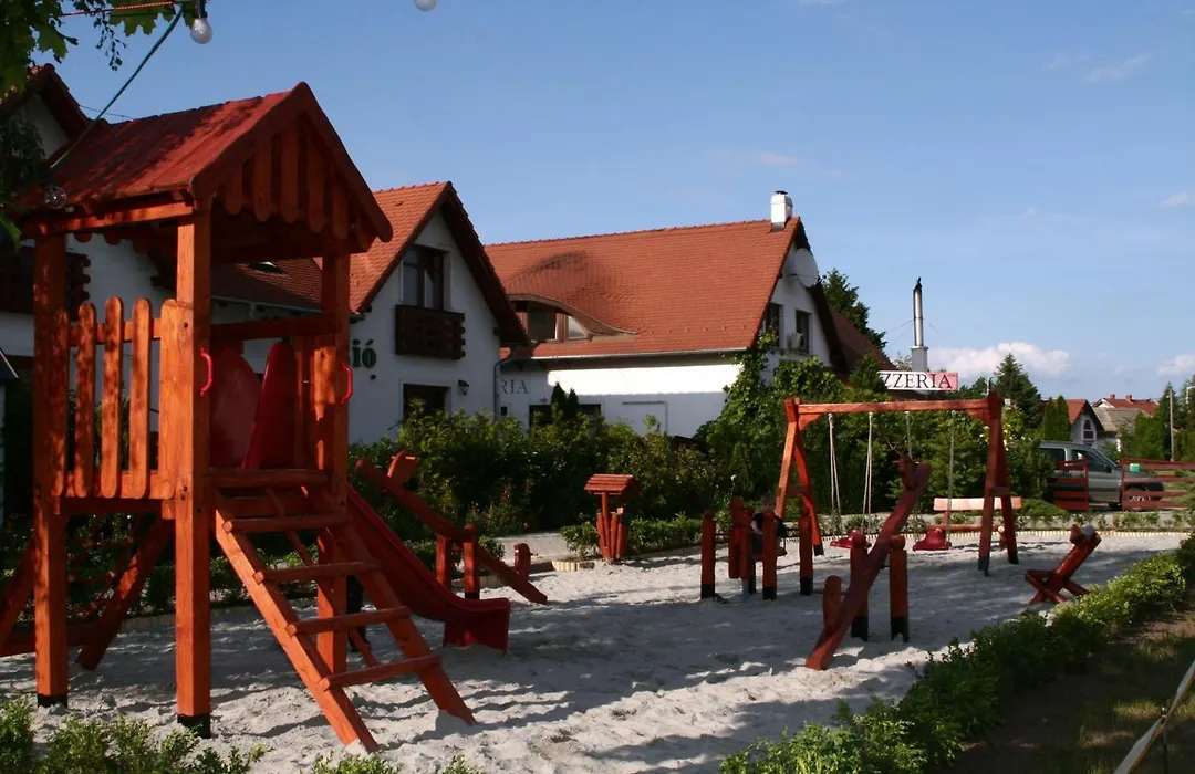 Tornacos Hotel - Hegyko-1