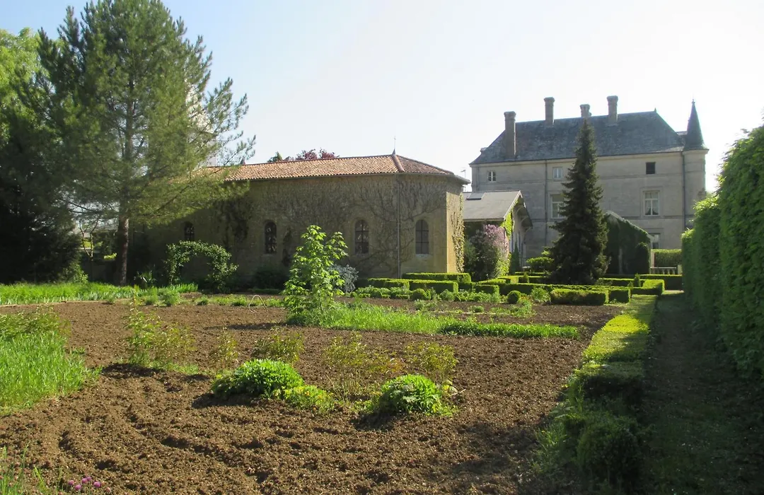 Chateau Des Monthairons Hotel Restaurant Gastromaison Spa Privatif-1