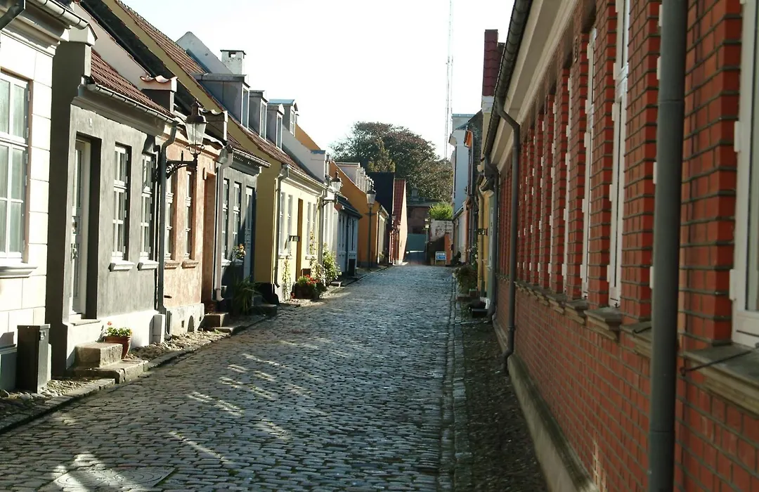 Arnbjerg Pavillonen-1