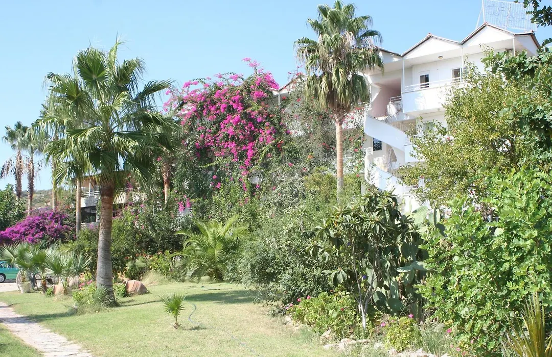 Pataros Hotel-1