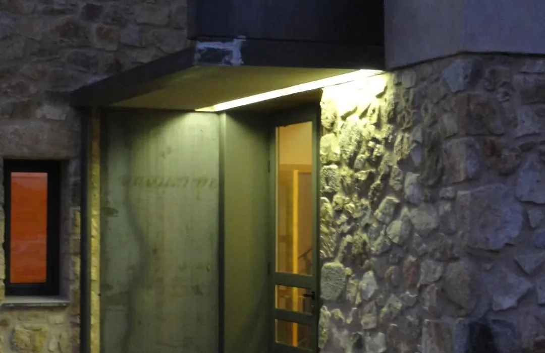 Restaurante y Alojamiento Can Mach-1