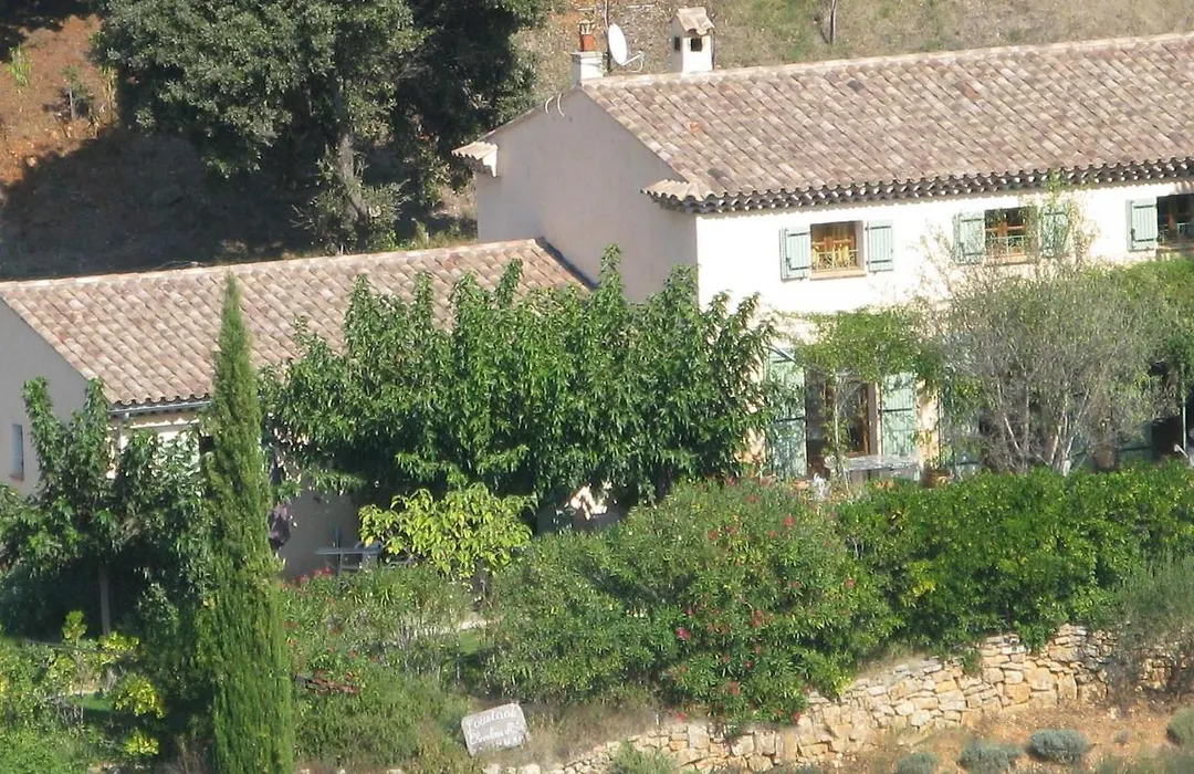 l'Oustaou B&B Piscine&Spa-1