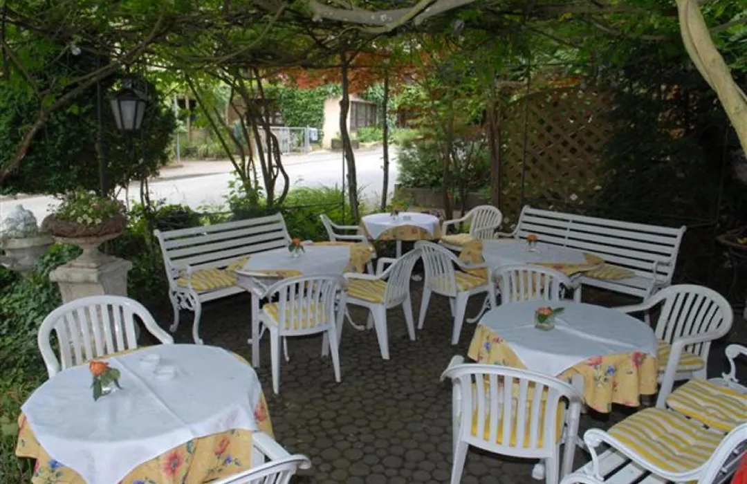 Alte Schreinerei-Auberge Harlekin-1