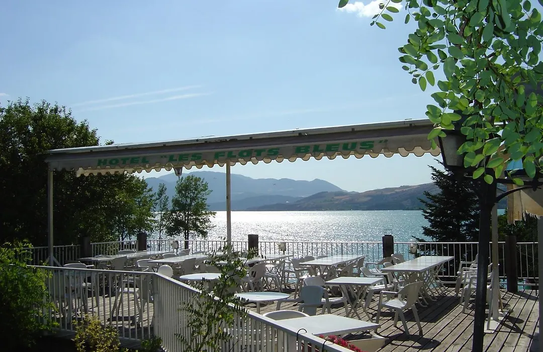 Hotel Les Flots Bleus-1
