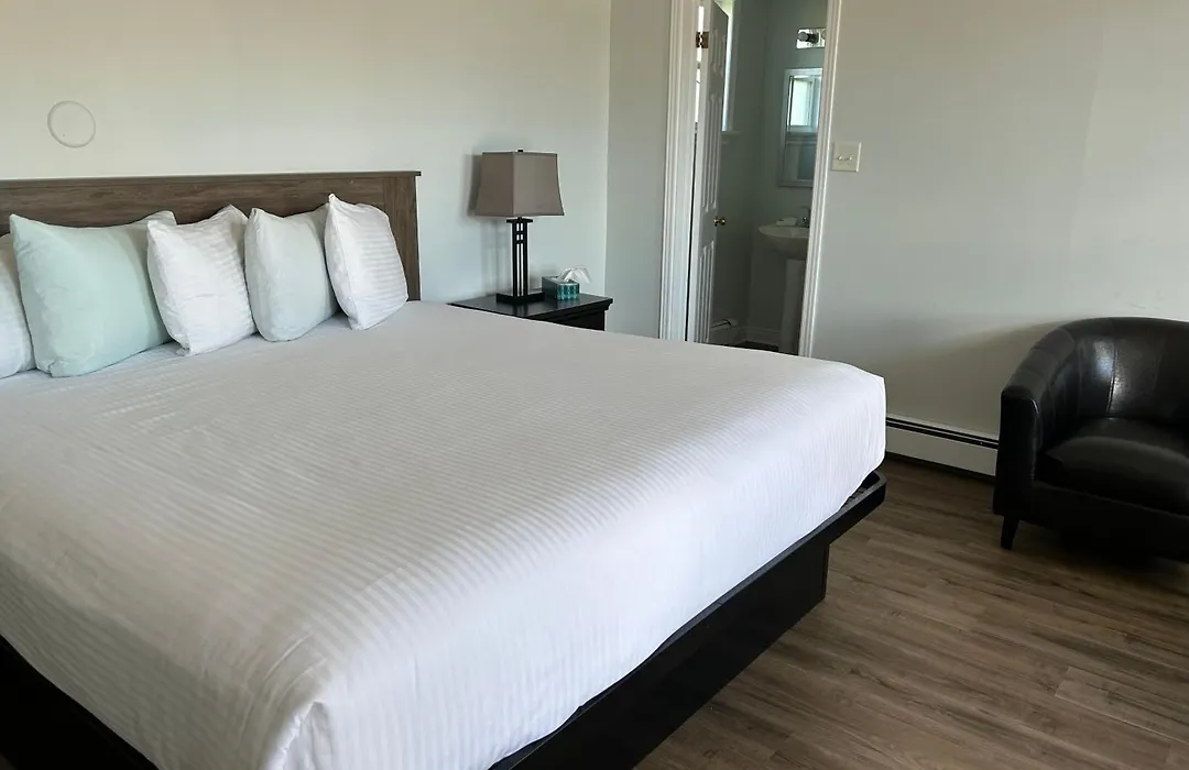 Middleton Motel & Suites-1