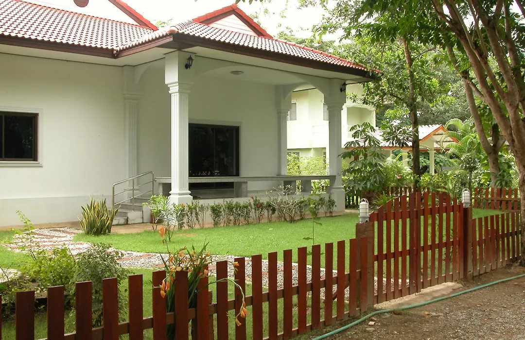 Baan Klang Aow Beach Resort-1