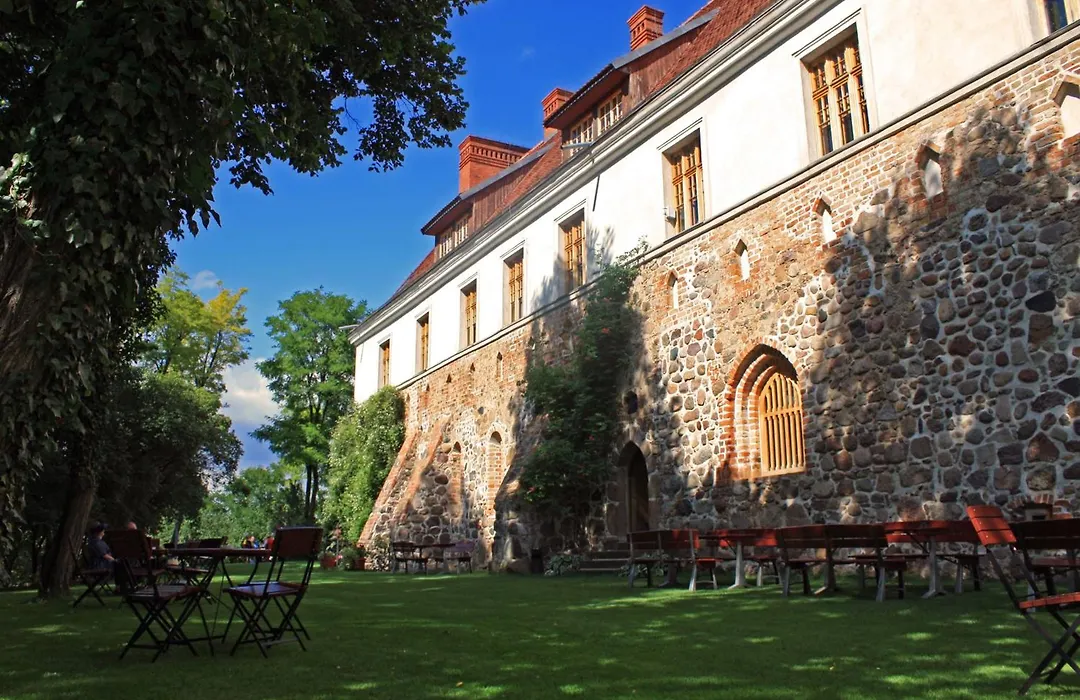 Klasztor Cedynia Hotel-1