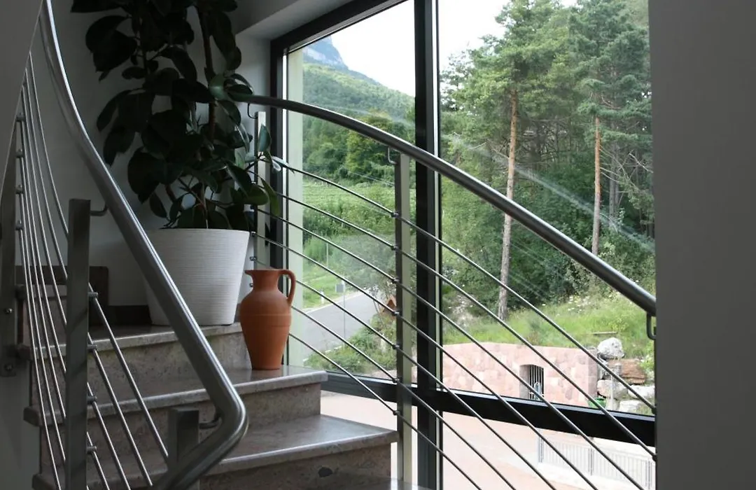 Kreuzstein Bed&Breakfast-1
