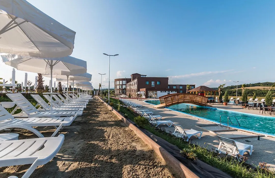 Miraj Resort-1
