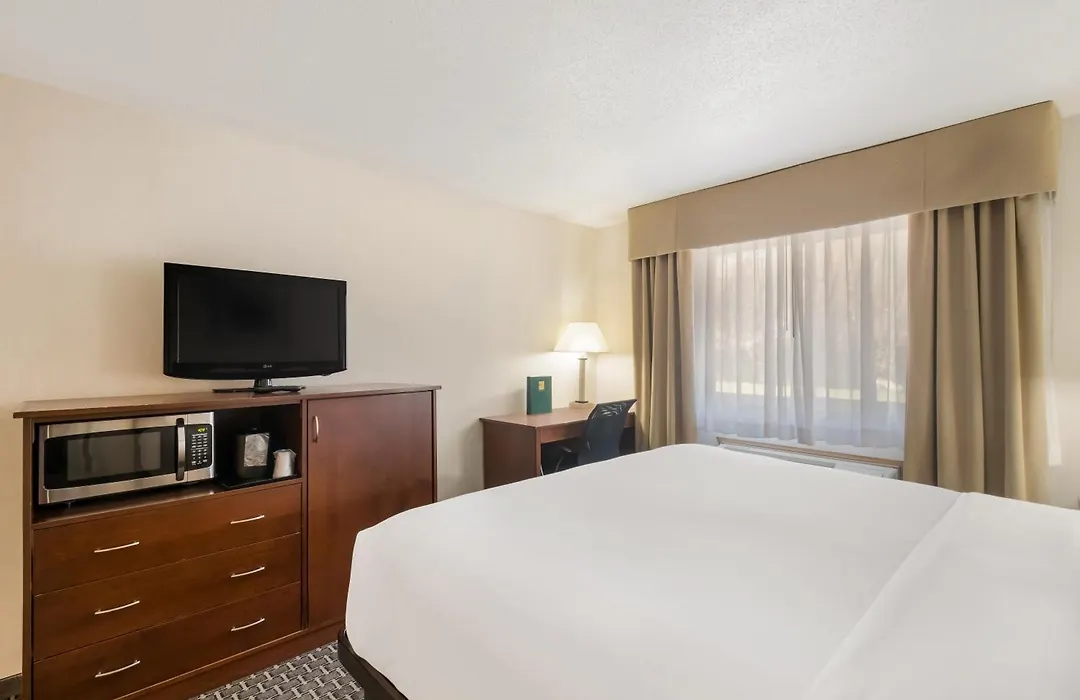 Quality Inn & Suites Steamboat Springs-1
