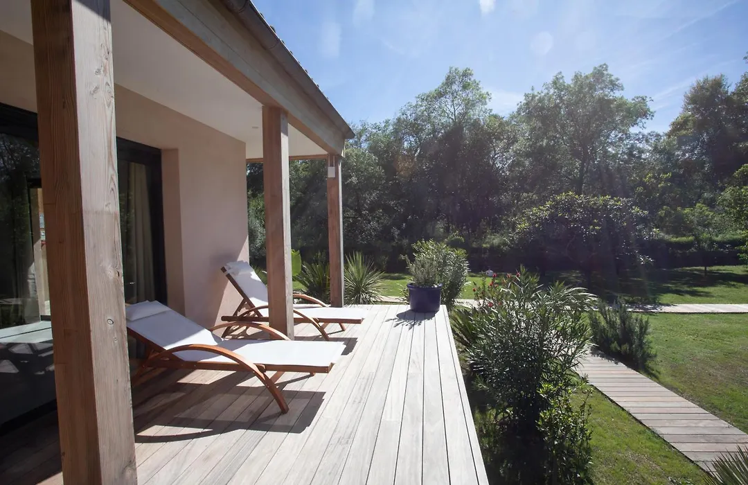 Hotel Le Verger Maelvi-1