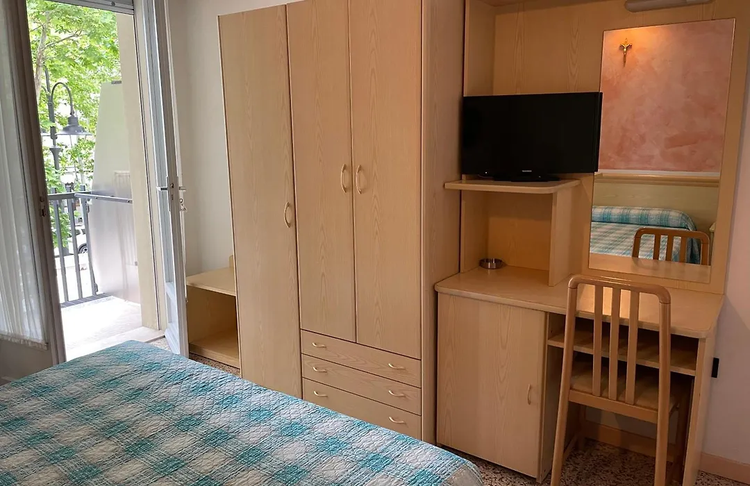 Piccolo Hotel-1
