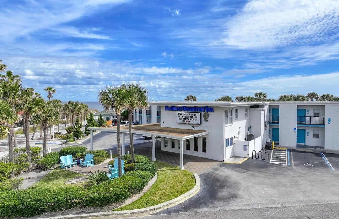 Seahorse Oceanfront Inn-1