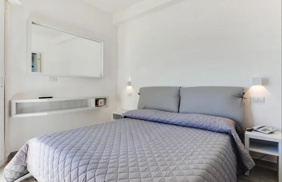 Marittimo Riccione - Hotel Clipper Fronte Mare-1