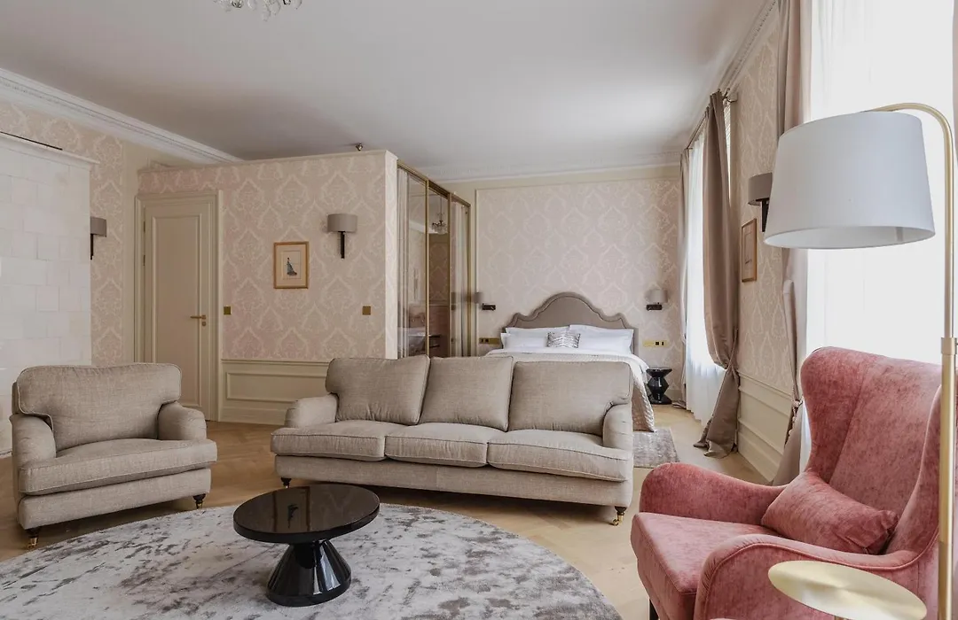 Hotel Unicus Palace Old Town - Destigo Hotels-1