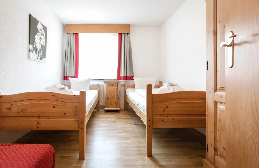 Alpenlodge - Das Dorfhotel-1