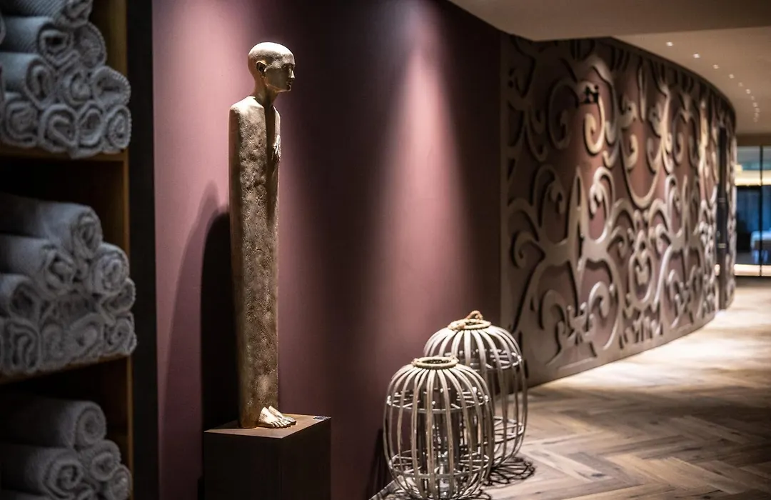Hotel Emmy - Five Elements-1