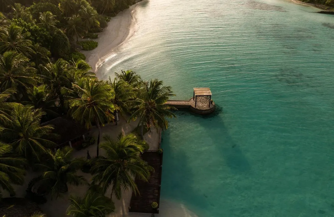 Sheraton Maldives Full Moon Resort & Spa-1