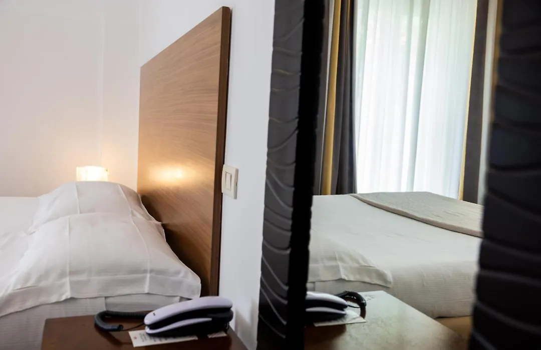 Hotel Trieste-1