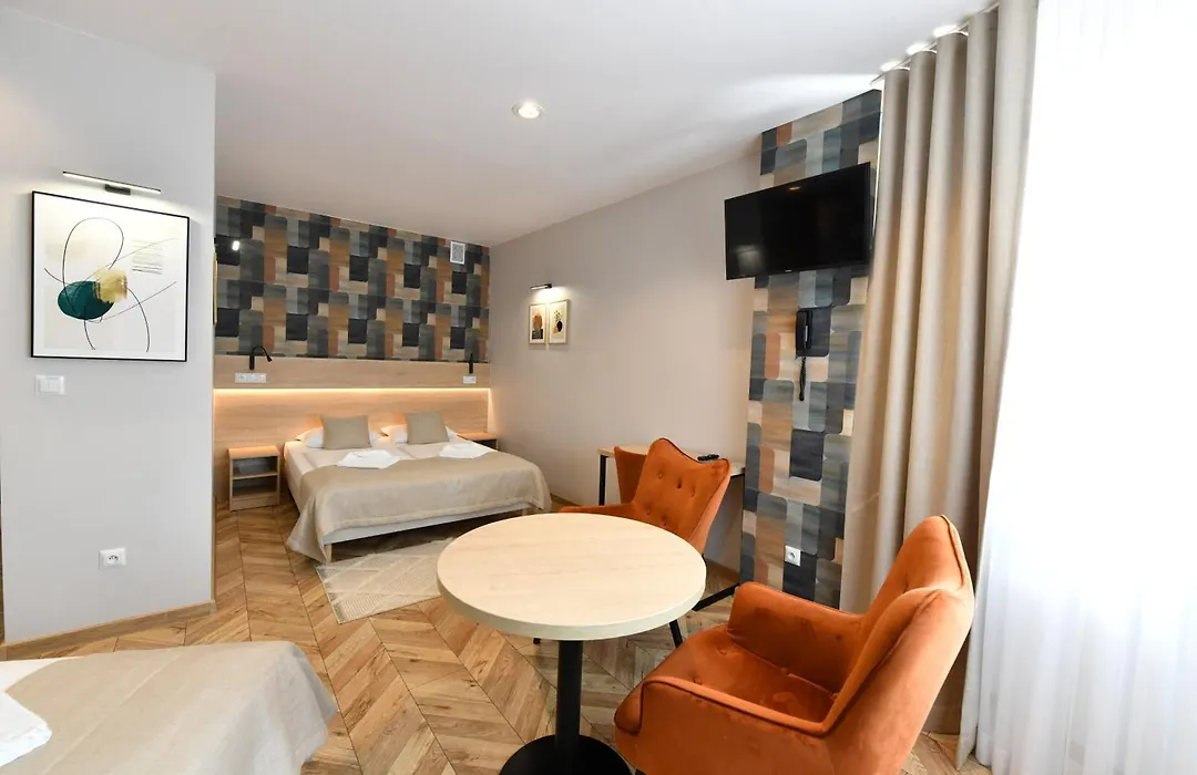Hotel Polonia-1