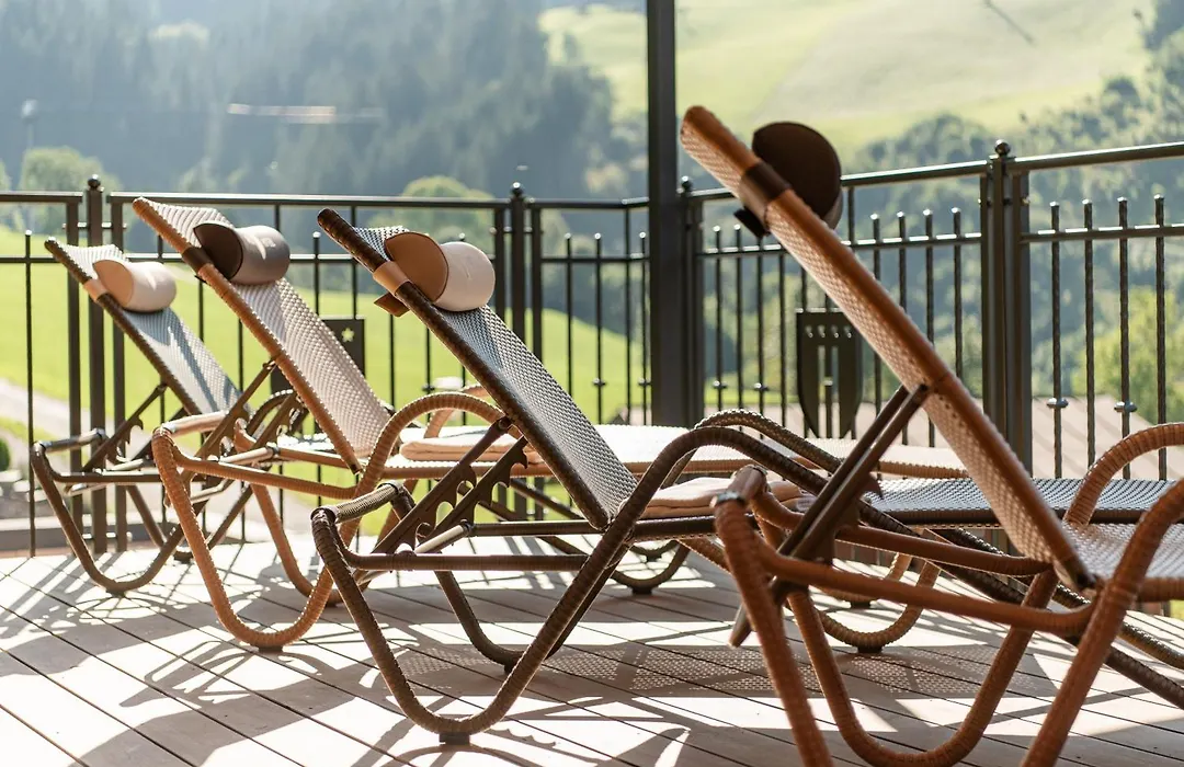 Berghotel Hauserbauer-1