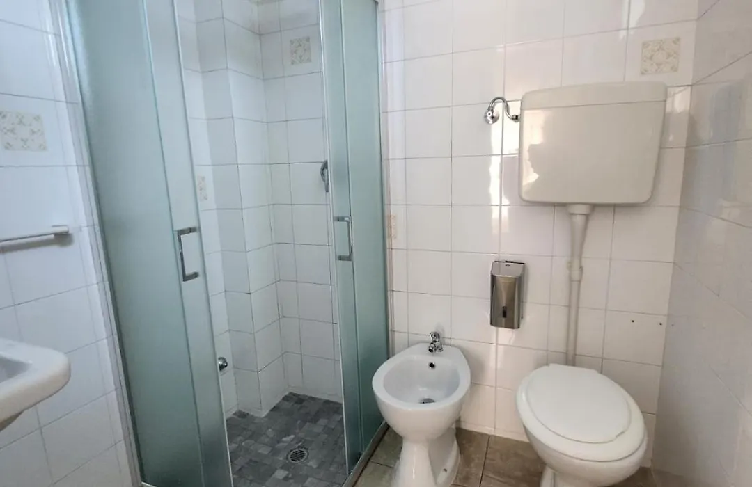 Hotel Liu-1